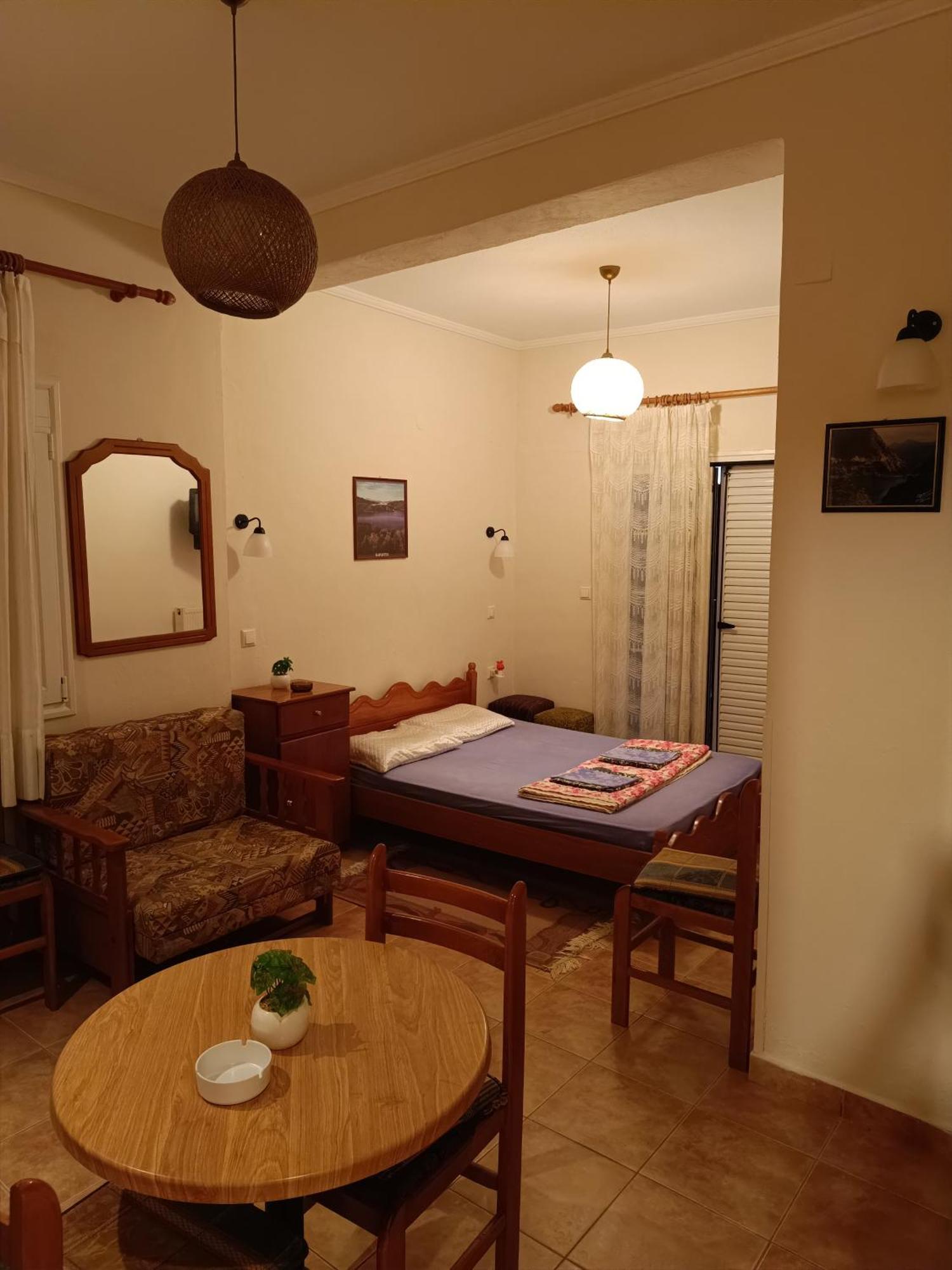 Πανδοχείο Λίμνης Πλαστήρα Hotel Kastania  Exterior photo